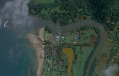 Check Out These Before-And-After Photos Of The Kauai Flood