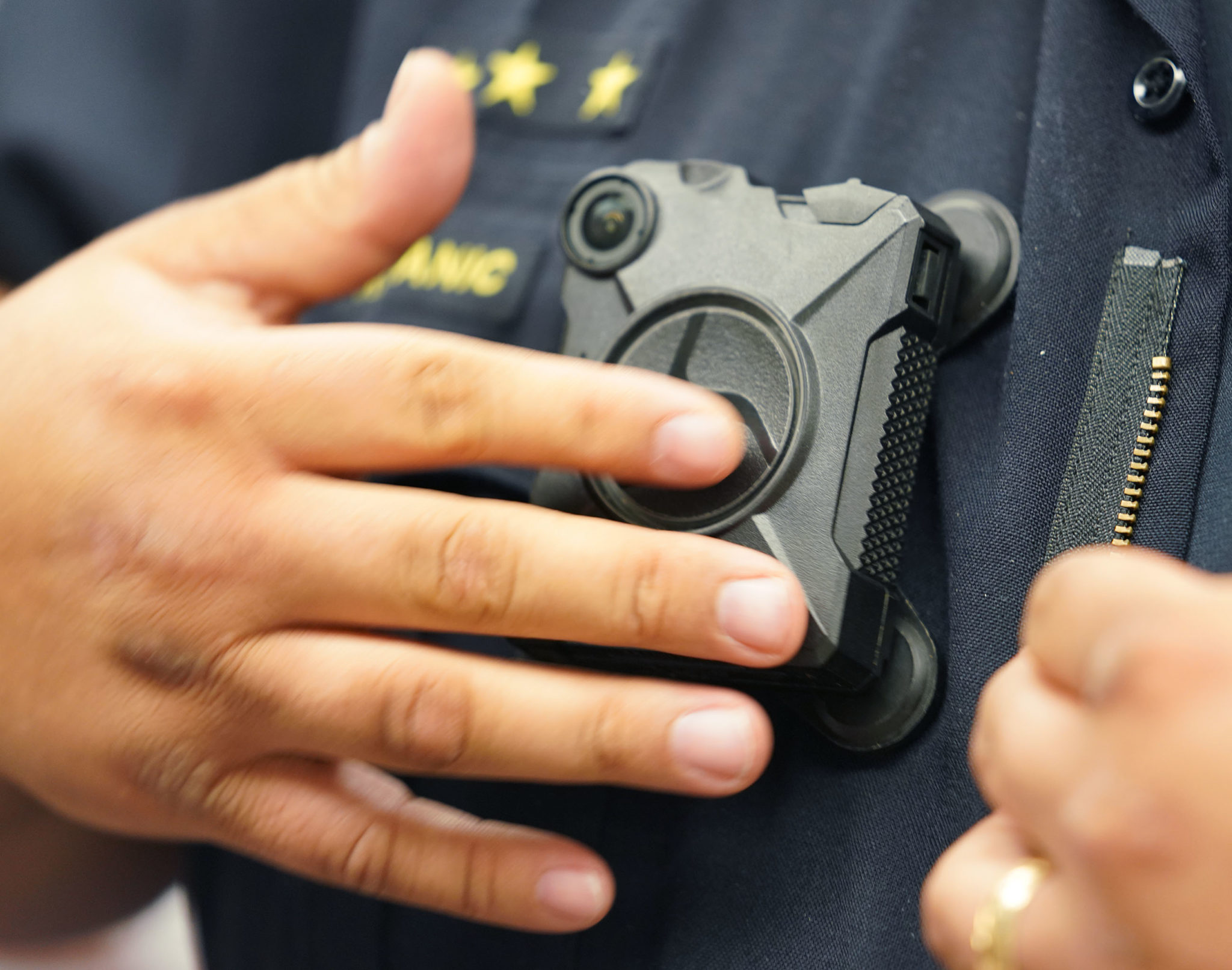 Honolulu Police Dept will start deploying downtown Honolulu officers with body cameras the 2nd week of August 2018.