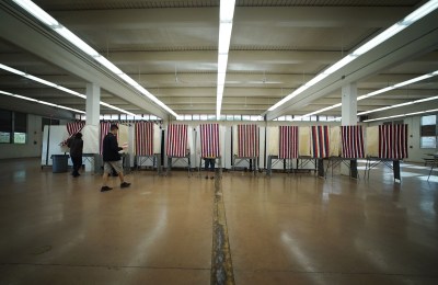 The Legislature Should Pass Automatic Voter Registration