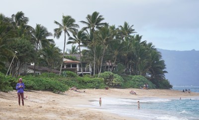 Tourists Scramble As Oahu Vacation Rentals Disappear Under New Law