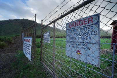 Kūlanalana Ka ʻAelike E Pau Ai Ka Hukihuki: Makemake ʻIa Ko Oʻahu Awāwa ʻO Mākua E Ka Pūʻali Koa A Me Ka Lāhui Hawaiʻi Ponoʻī