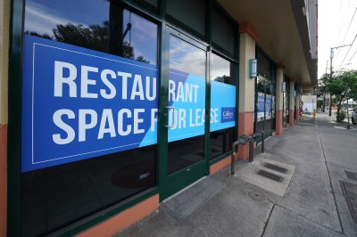 Hawaii Businesses Are Considering Vaccine Requirements For Customers