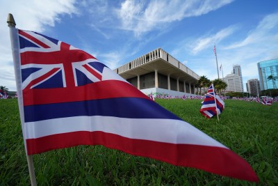 Campaign Cash Flowed To Hawaii Senators Just Before An Energy Bill Vote. Reform Measures Won’t Stop It