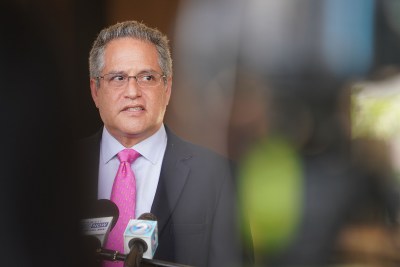 Two Former Hawaii Lawmakers Plead Guilty To Accepting Bribes