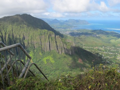 Lawsuit Asks Court To Halt Haʻikū Stairs Demolition, Citing State Flip-Flop