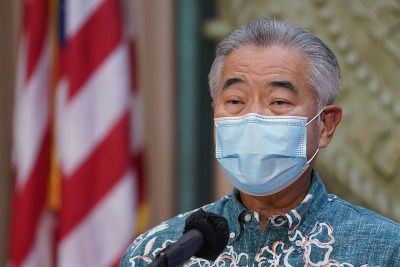 Ige Says He’ll Announce Looser Covid Restrictions Before Thanksgiving