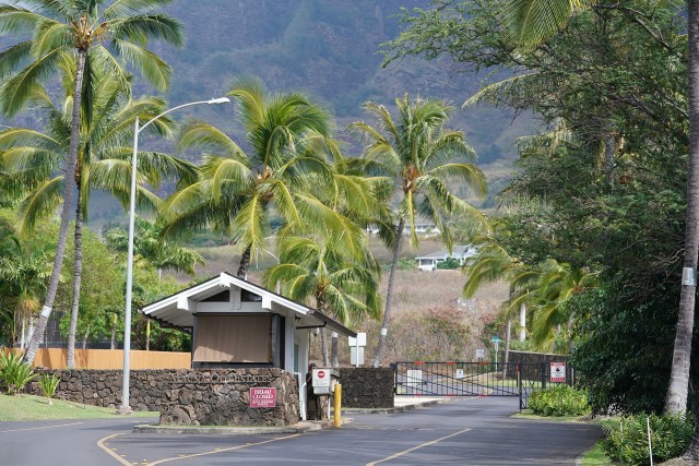 Maunaolu Street located in Makaha Valley.