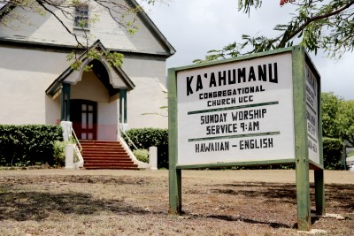 Kirstin Downey: Maui Scrambles To Save Old Churches As Congregations Shrink