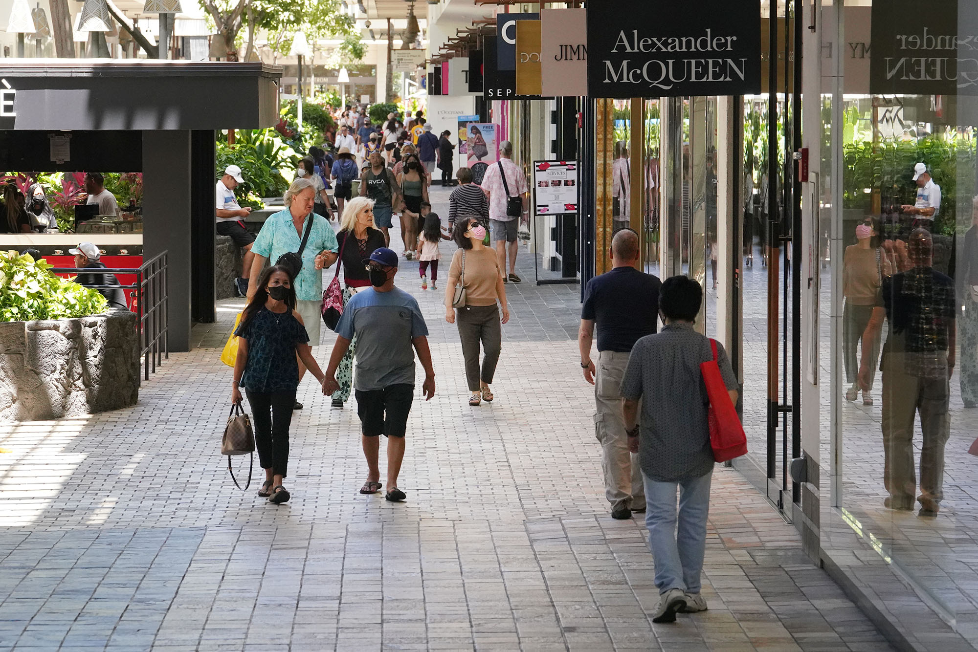 Hawaii tax collections get short-term lift amid war fallout Hawaii tax collections get short-term lift amid war fallout