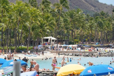 Hawaii Economic Chief: Start Over On The State’s Big Tourism Marketing Contract