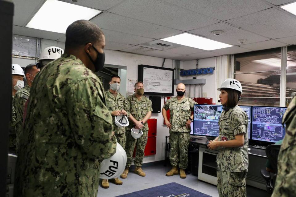 Navy. Lt. Cmdr. Shannon Bencs, NAVSUP Fleet Logistics Pearl Harbor fuels director