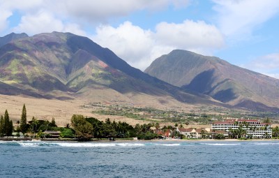 Sunshine Law Complaint Leads To Revote On Changes To Maui Shoreline Rules