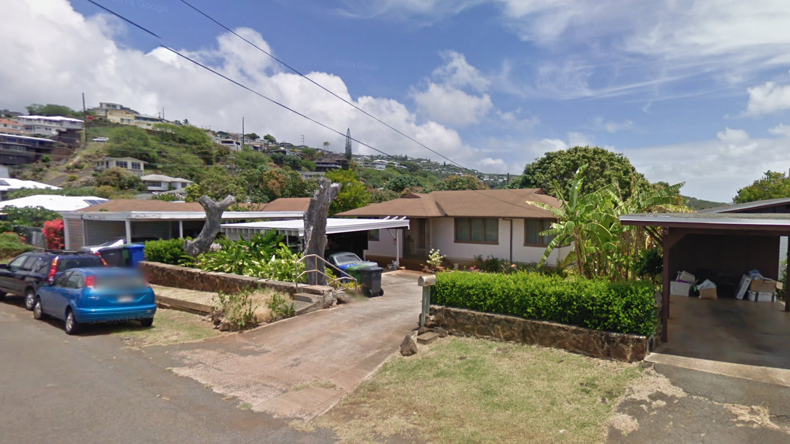 Image of property on 1251 Ekaha Avenue in 2009 (Google Streetview/2009)
