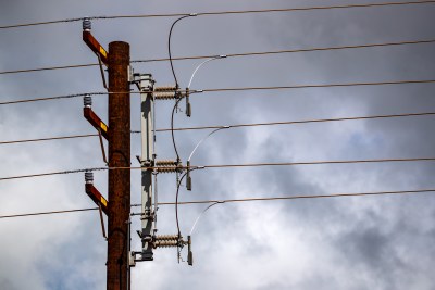 More States Are Turning Off Their Electrical Grids To Prevent Wildfires — But It’s A Delicate Operation