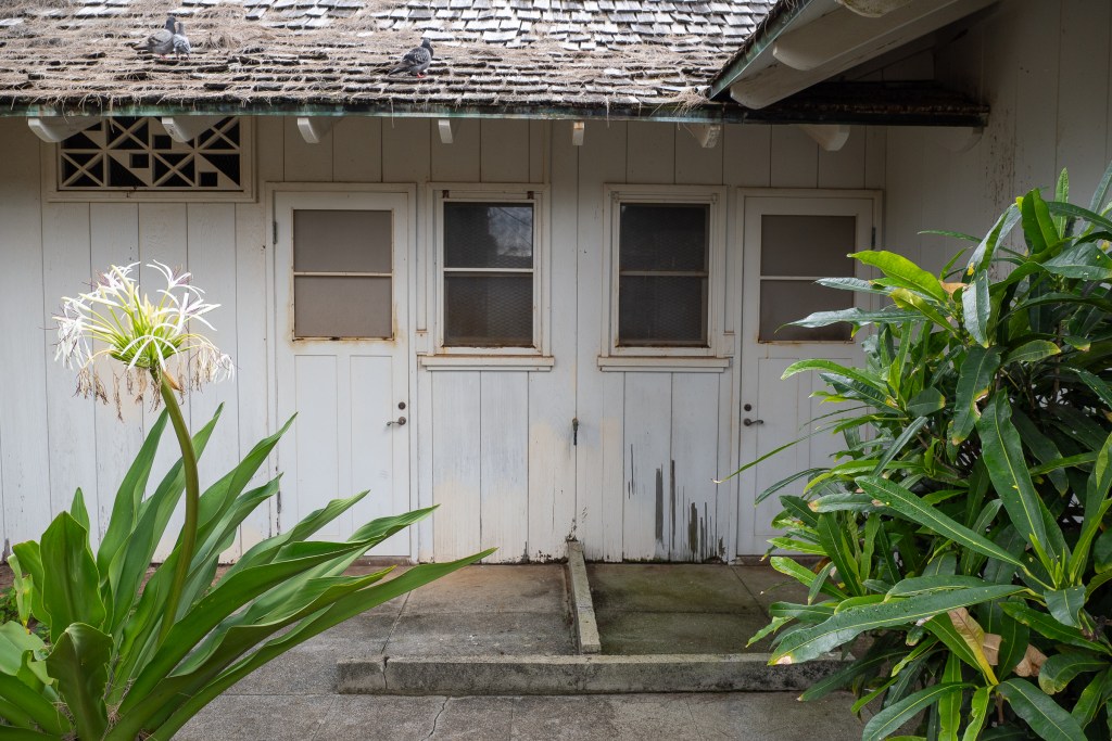 A view from the outside of the Boettcher estate building, designed by Ossipoff