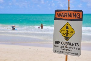 Civil Beat Series On Ocean Safety Wins National Award