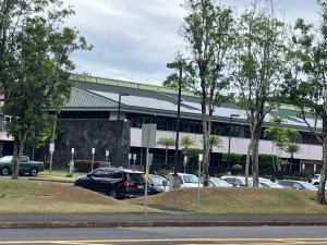 Fix It! Big Island Building’s Solar Panel System Is On The Blink — Again