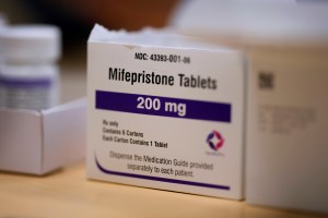 Federal Judge In Hawaiʻi Rules FDA Violated Law With Abortion Pill Restrictions