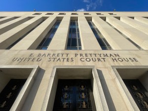 Former Hawaiʻi Defense Contractor Gets Prison Time For Illegal Donations