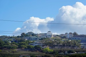 E Waiho ʻIa Nā Inoa O Ka ʻOhana E Hoʻopiʻi Nei iā Nā Kula ʻO Kamehameha Ma Ka Huna No Ka Manawa