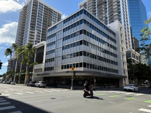 Queen Emma Land Co. Wants Former Tenant To Tear Down Historic Building
