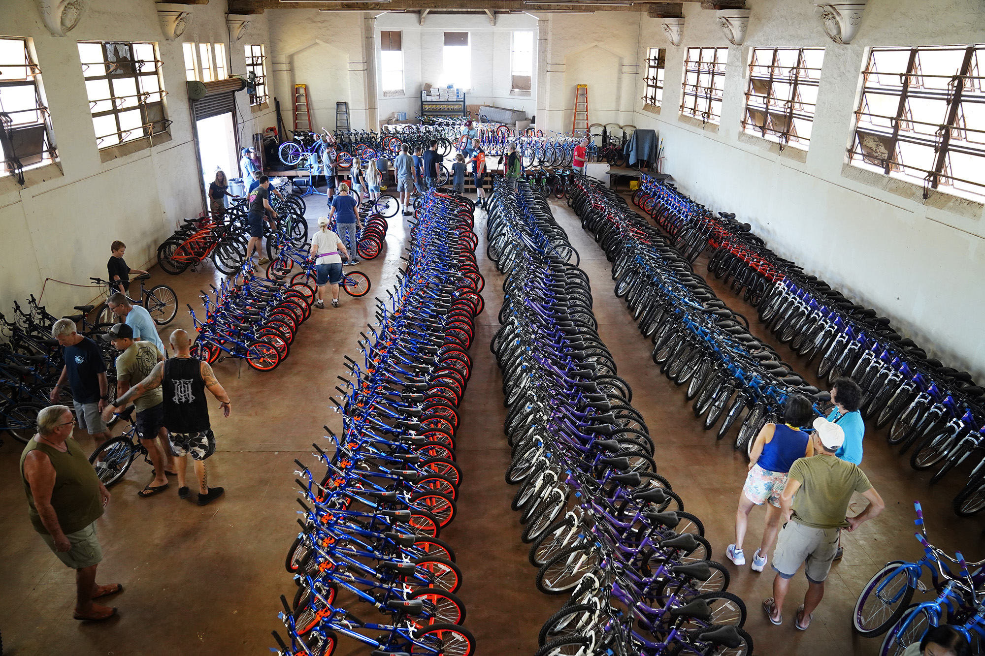 Gift Of Giving Starts With Two Wheels For Maui Keiki - Honolulu