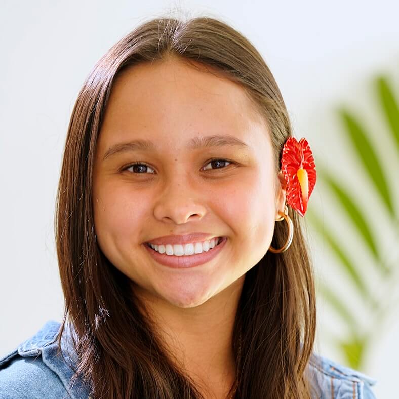 Tia Lewis