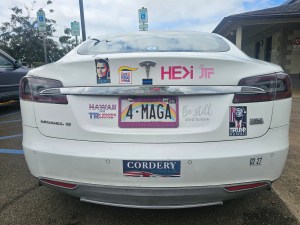 The Sunshine Blog: Driving While MAGA