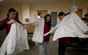 Computerized Cadavers: Hawaiʻi Students With Medical Ambitions Get Hands On