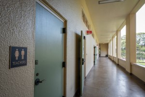 Hawaiʻi Teachers Win Raises, But Some Schools Are Still Crumbling
